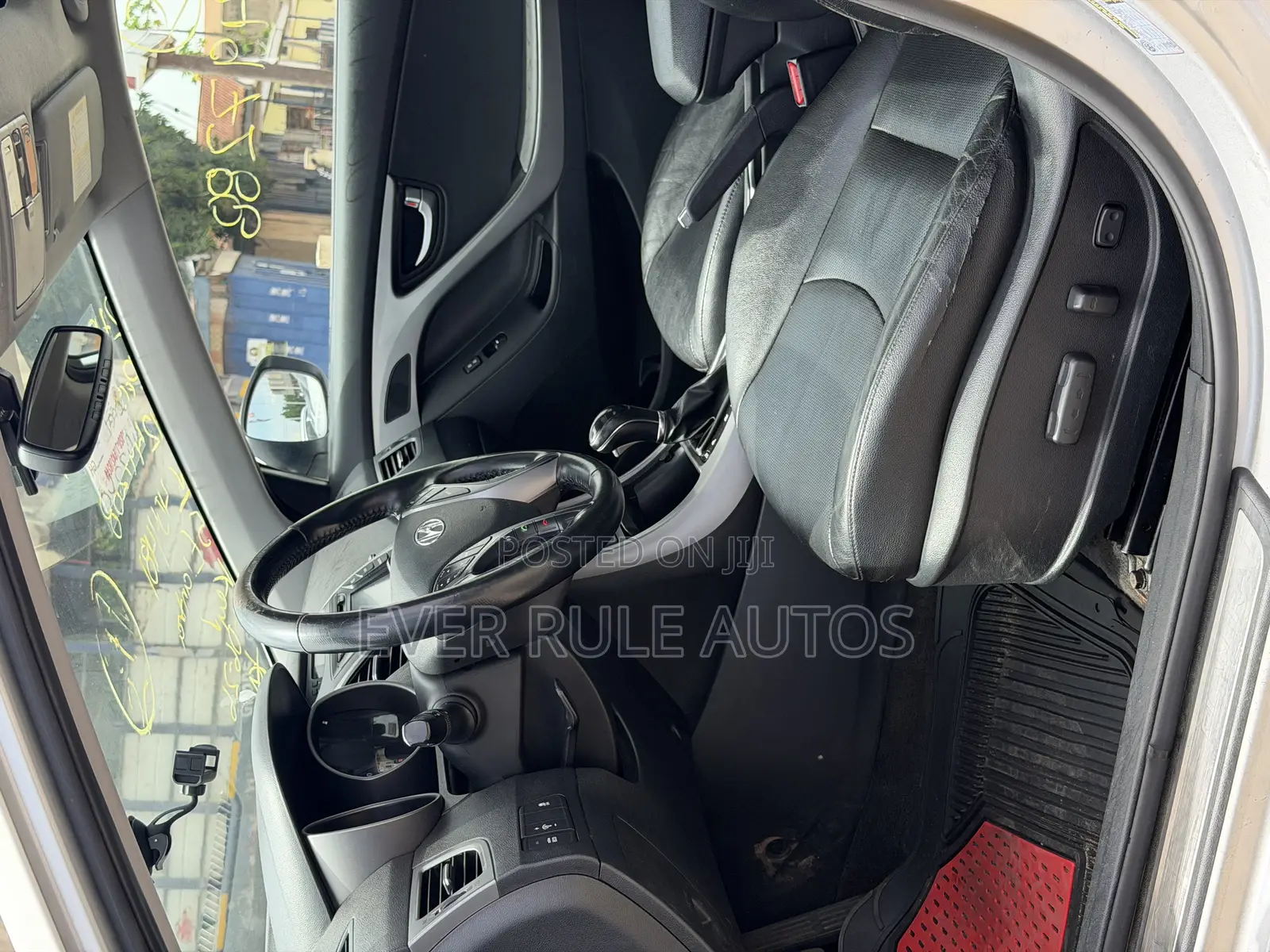 Hyundai Elantra Limited 4dr Sedan (1.8L 4cyl 6A) 2015 Silver