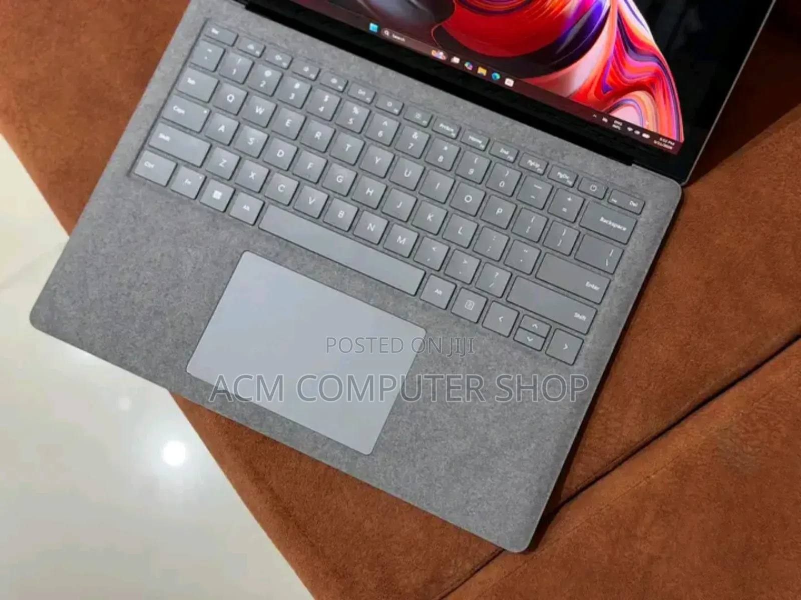 New Laptop Microsoft Surface Laptop 16GB Intel Core i7 SSD 512GB
