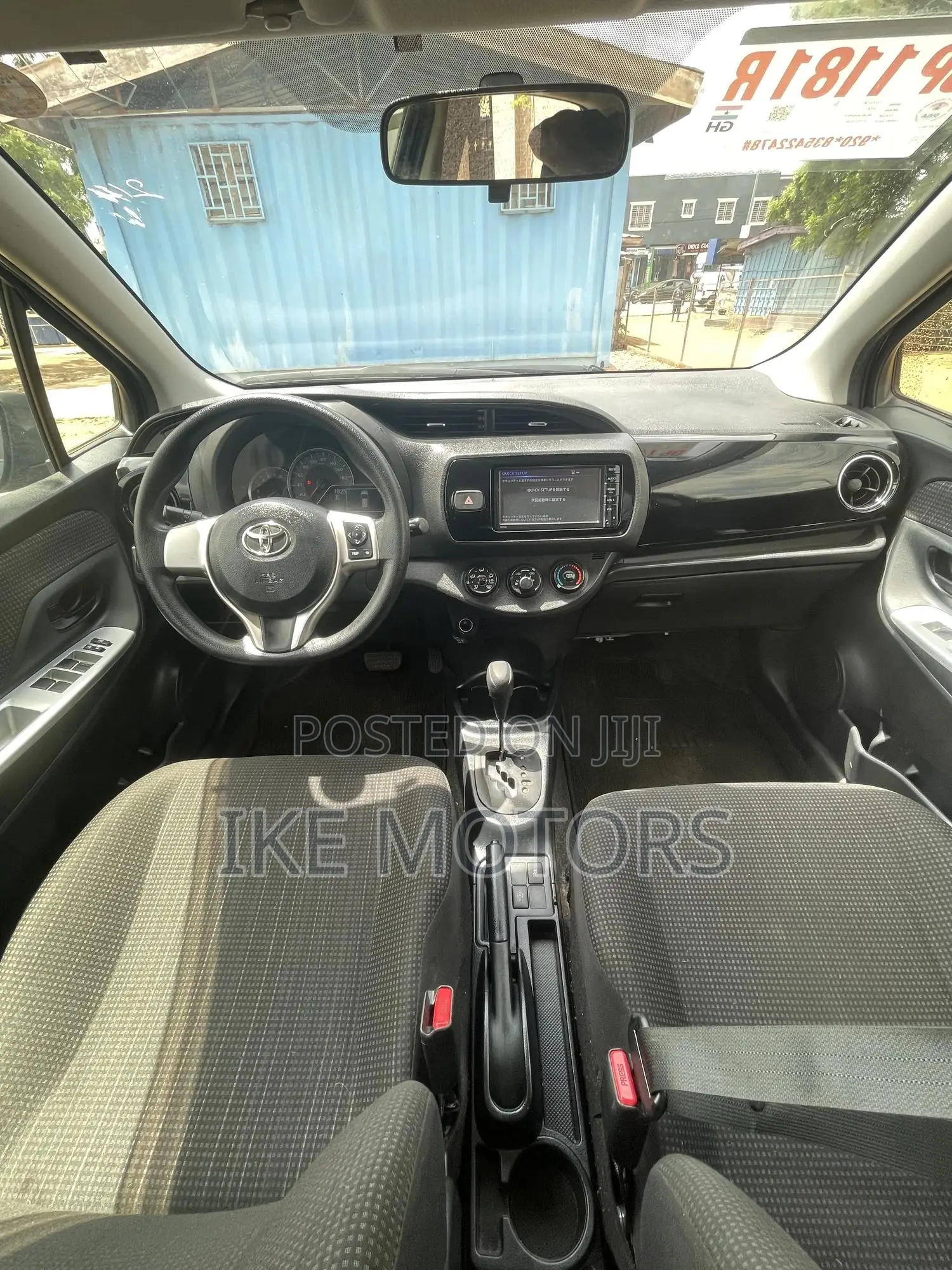 Toyota Vitz 1.3 AWD 3dr 2015 Black