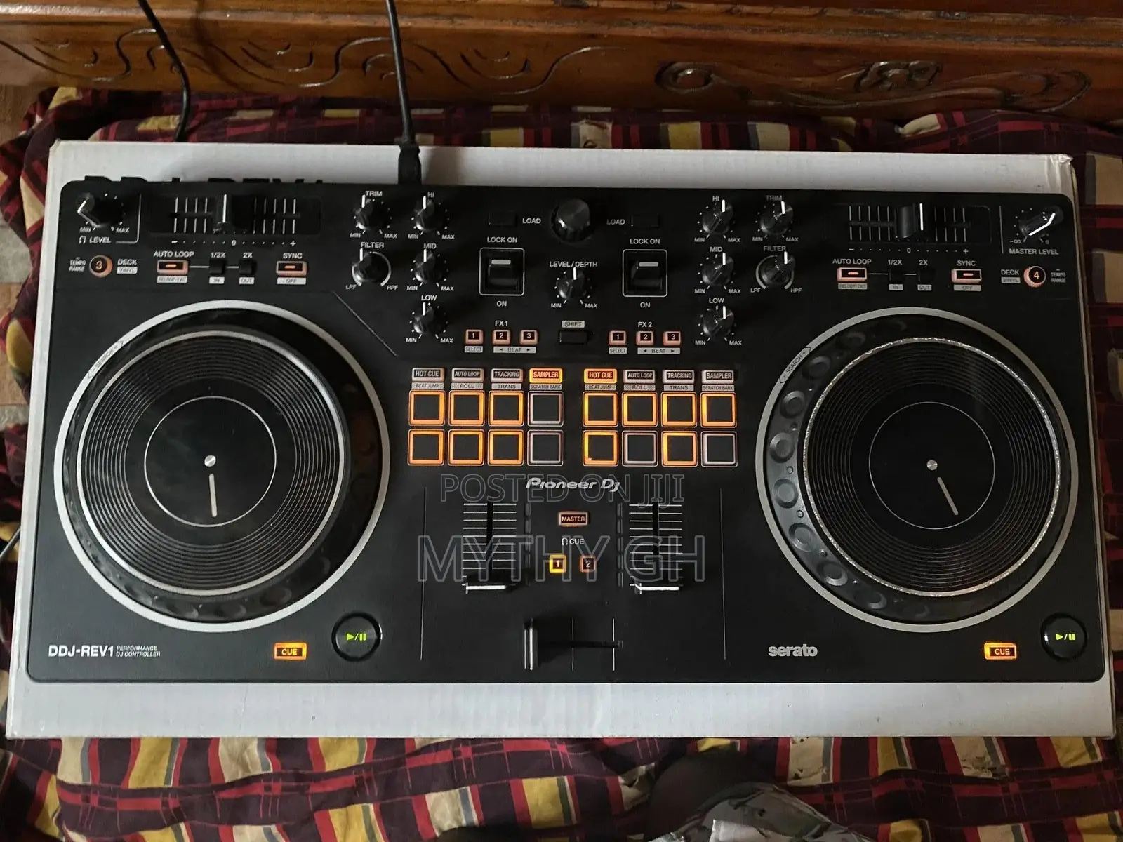 Pioneer Ddj-rev1 Controller