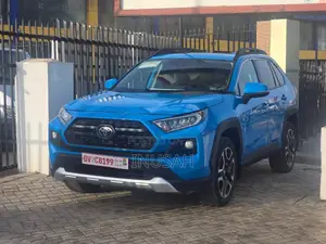 Toyota RAV4 Adventure 2019 Blue