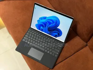 New Laptop Microsoft Surface Pro 8 16GB Intel Core i7 SSD 512GB