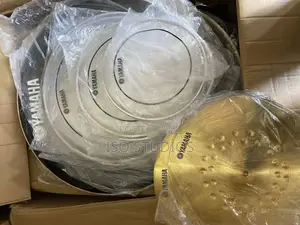 Yamaha 5 Pieces Drum Set