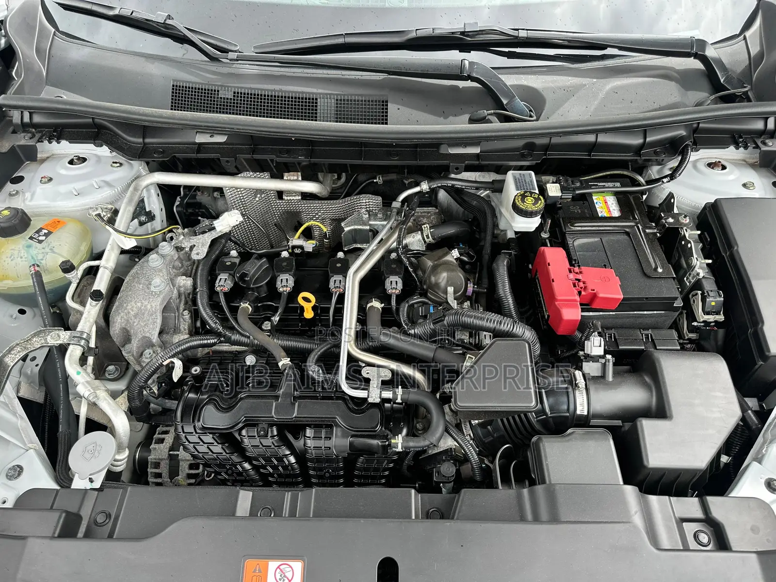 Mitsubishi Outlander ES 2022 White
