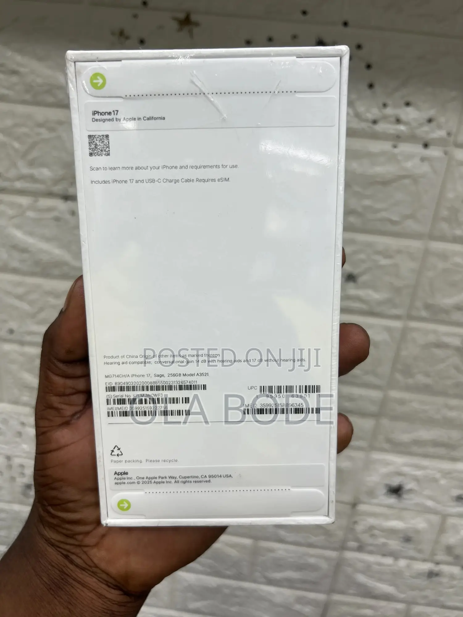 New Apple iPhone 17 256 GB Green