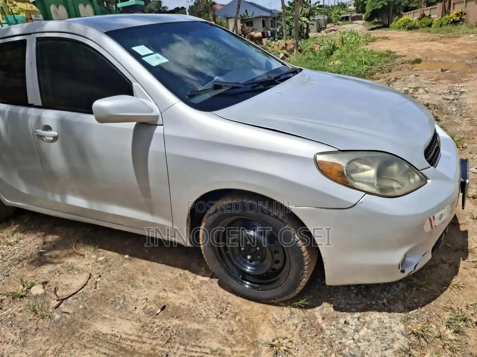 Toyota Matrix Hatchback FWD (1.8L 4cyl 5M) 2005 Silver
