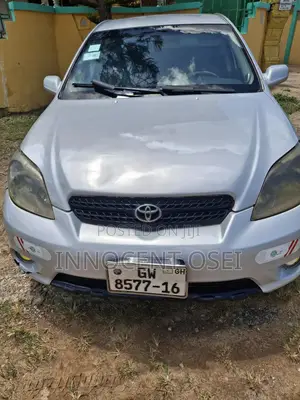 Toyota Matrix Hatchback FWD (1.8L 4cyl 5M) 2005 Silver