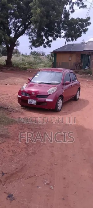 Nissan March 2005 Red