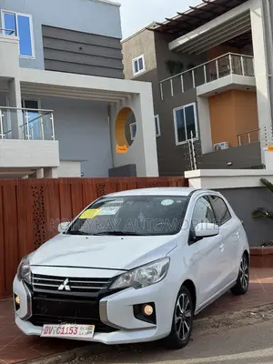 Mitsubishi Spacestar 2023 White