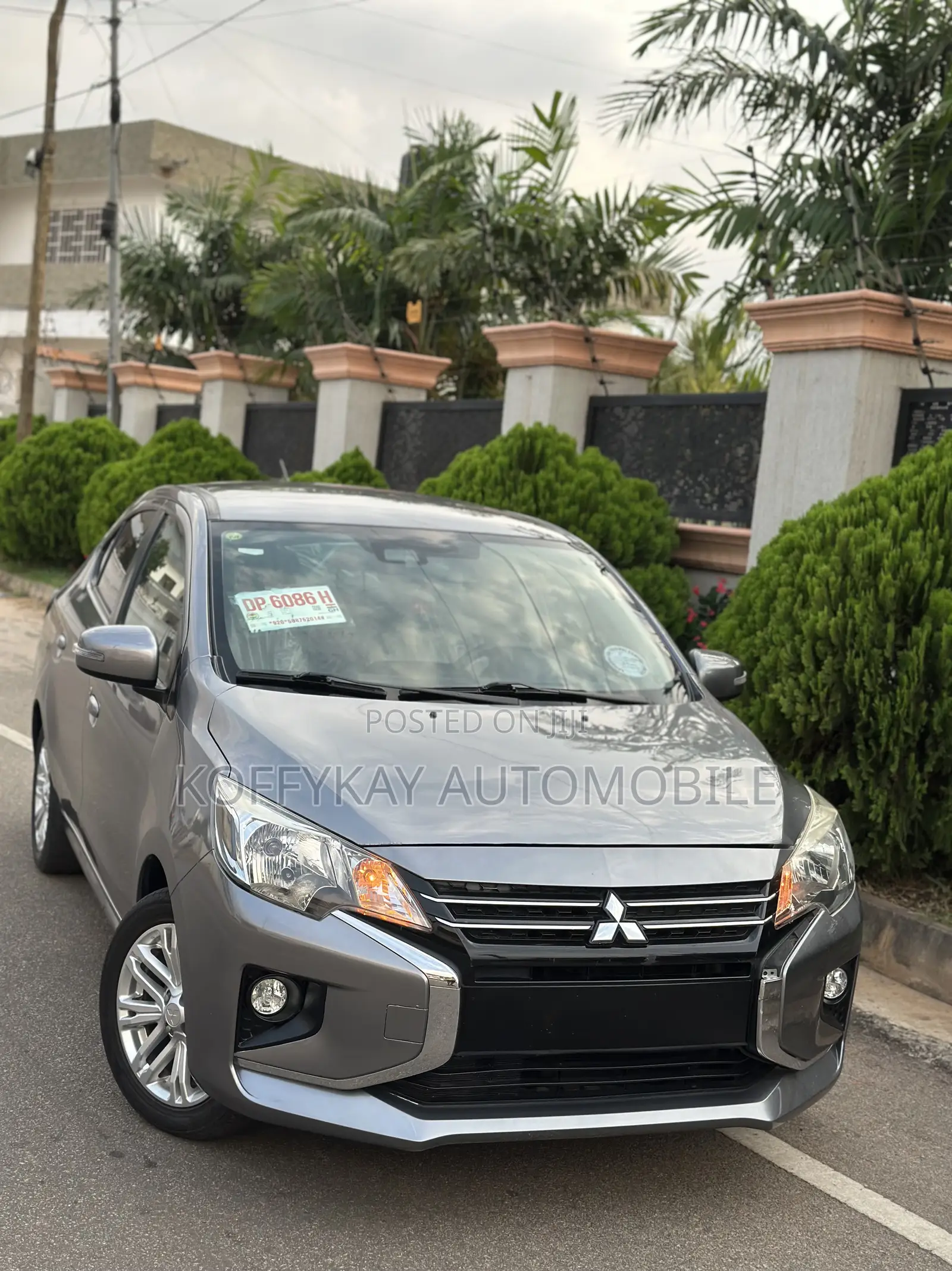 Mitsubishi Attrage 2020 Gray
