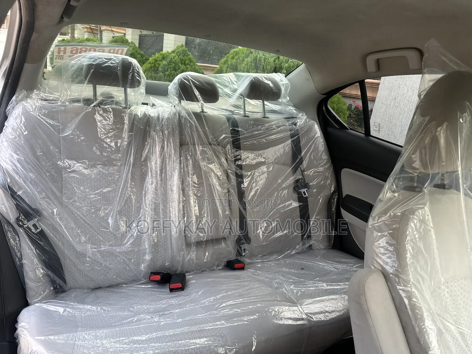 Mitsubishi Attrage 2020 Gray