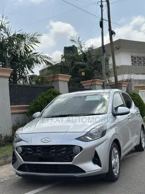 Hyundai I10 2022 Silver