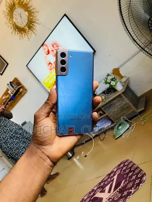 Samsung Galaxy S21+ 5G 128 GB Blue