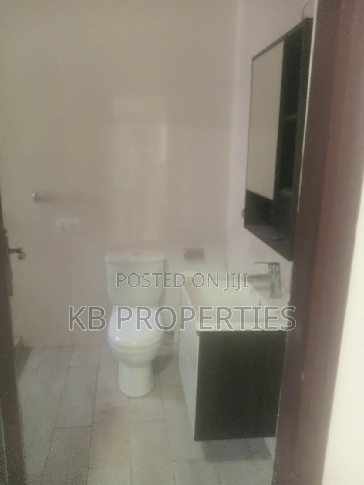 4bdrm Duplex in Kb Properties, Baatsona Total for rent