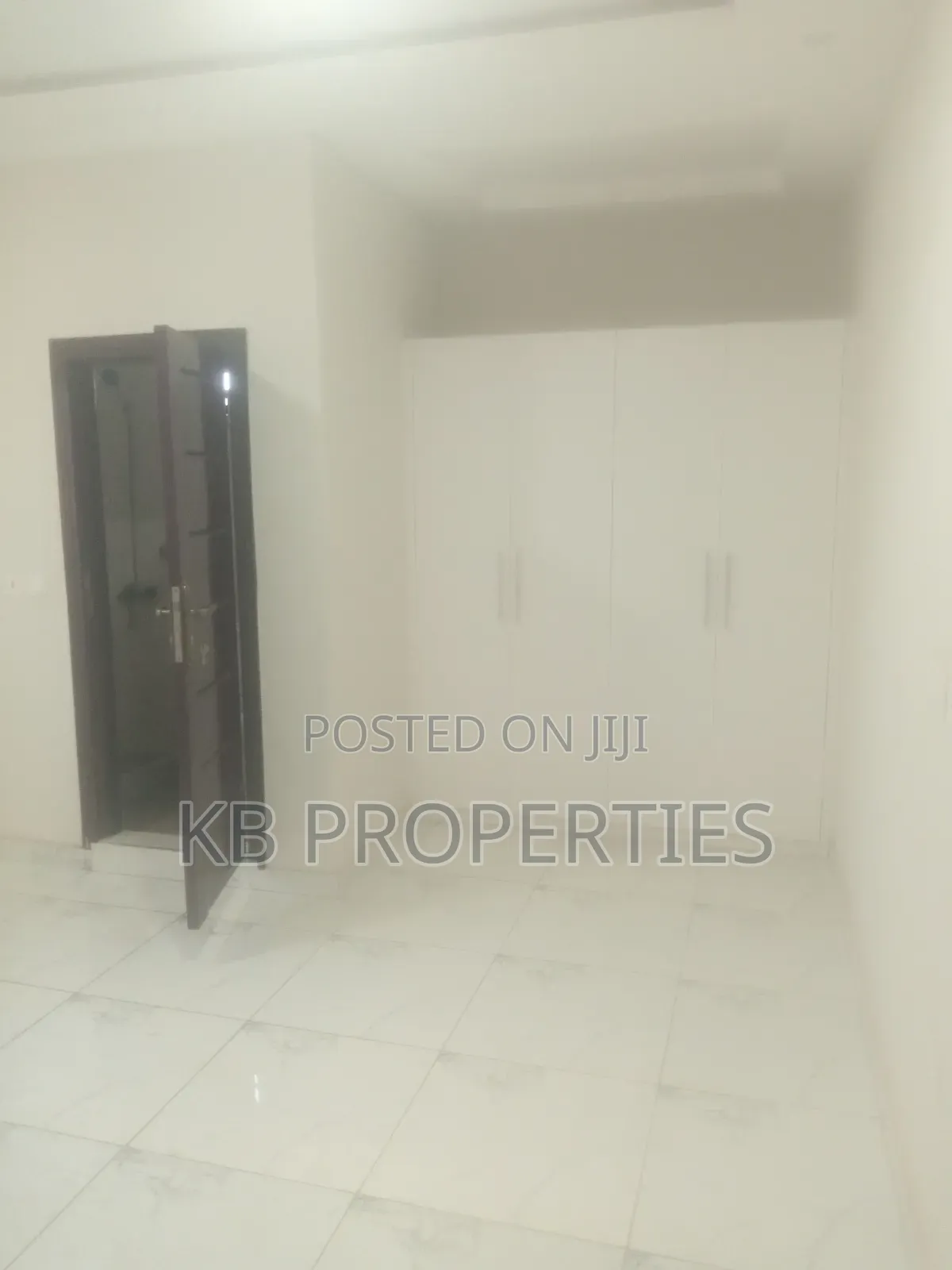 4bdrm Duplex in Kb Properties, Baatsona Total for rent