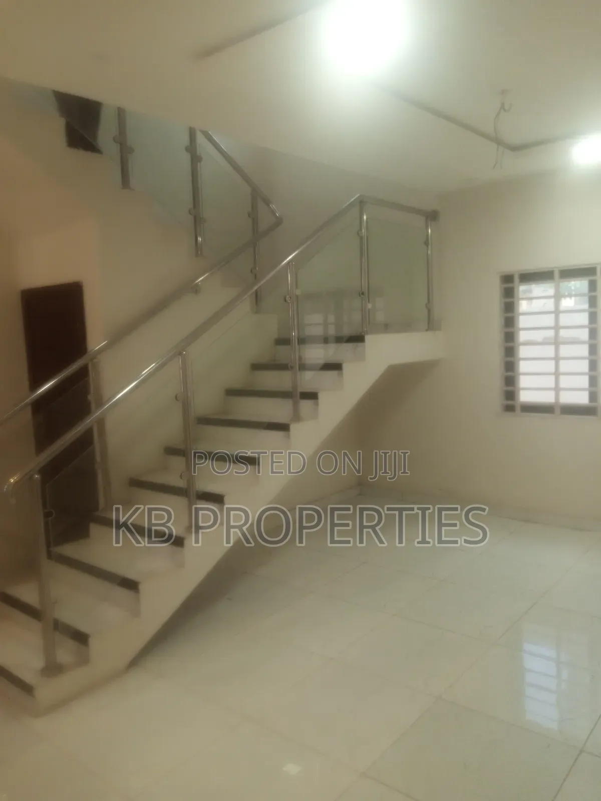 4bdrm Duplex in Kb Properties, Baatsona Total for rent