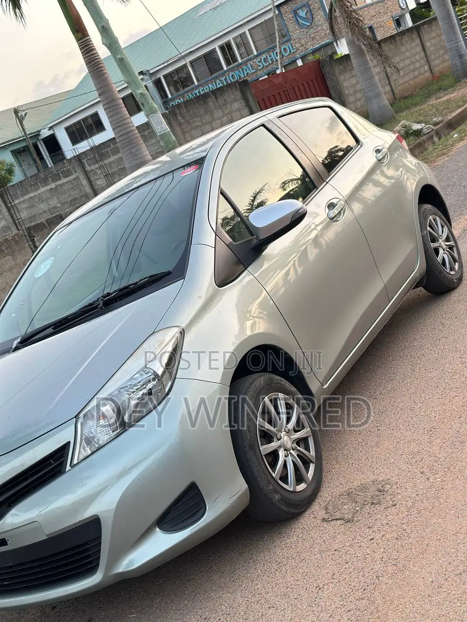 Toyota Vitz 2012 Gray
