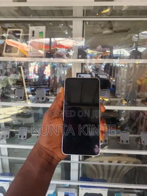 Samsung Galaxy S24 FE 256 GB White