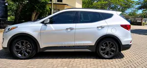 Hyundai Santa Fe Limited Ultimate AWD 2018 Silver