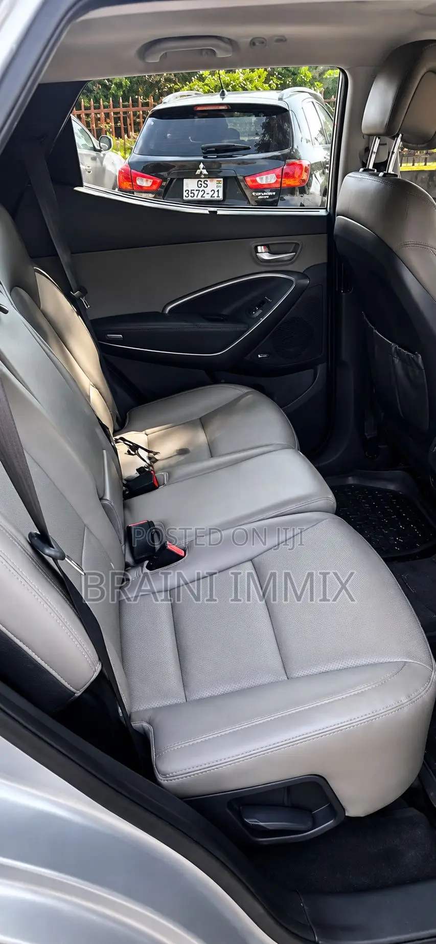 Hyundai Santa Fe Limited Ultimate AWD 2018 Silver