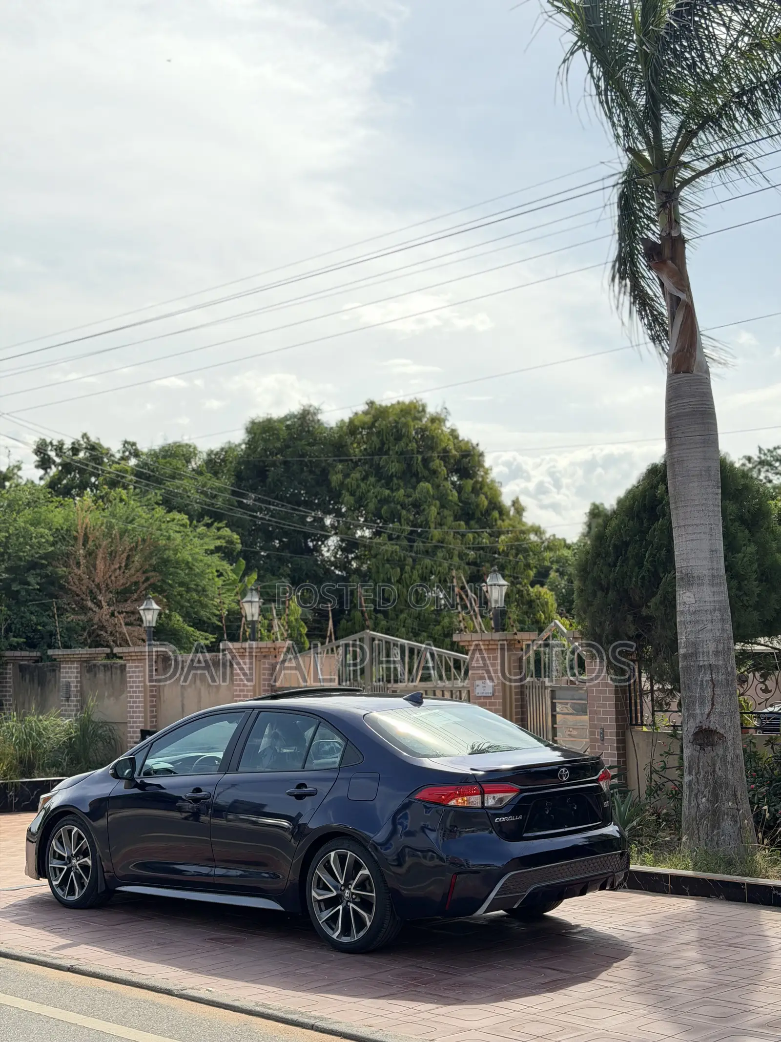Toyota Corolla SE 2022 Blue