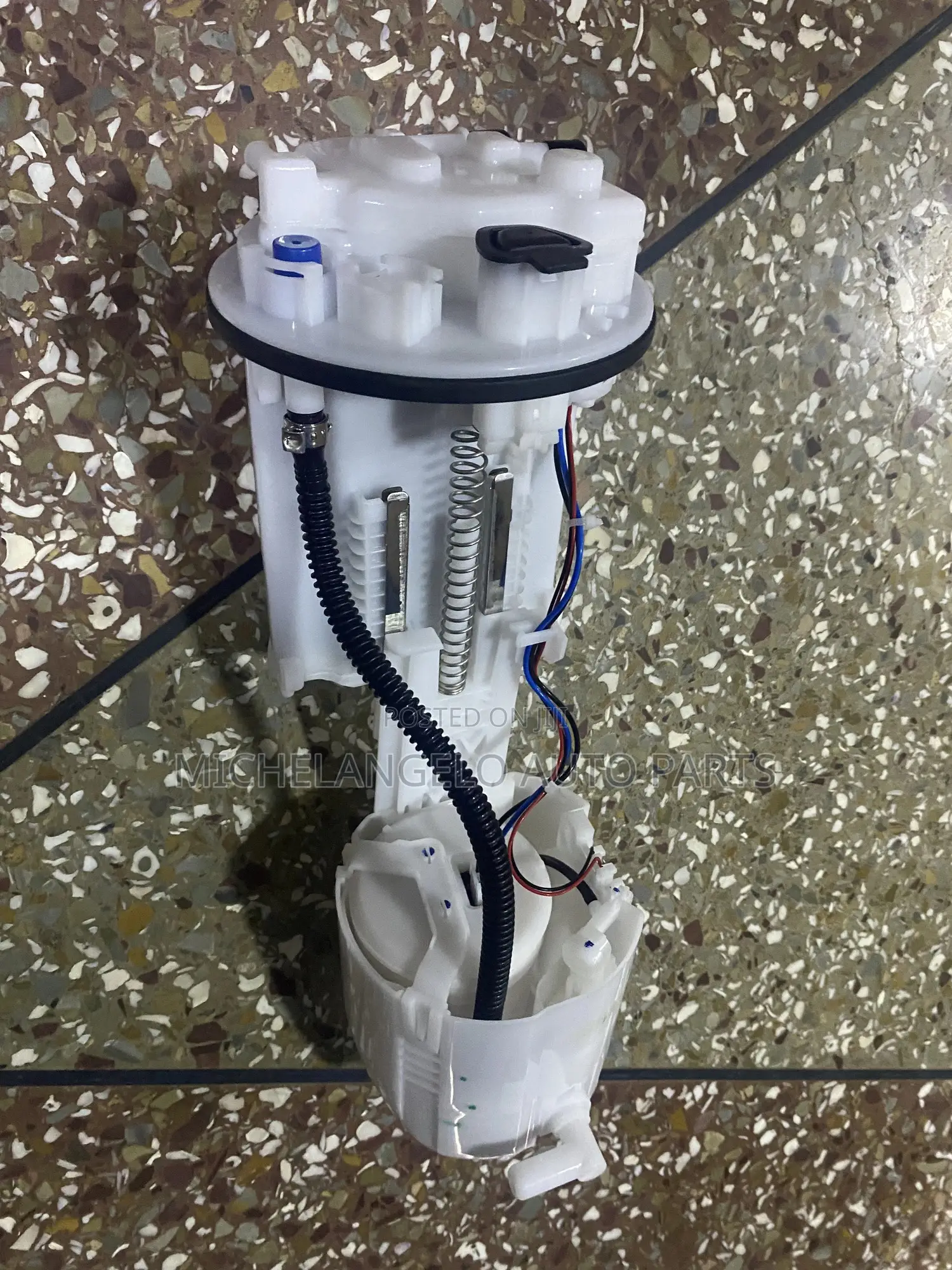 Complete Fuel Pump Toyota Vitz