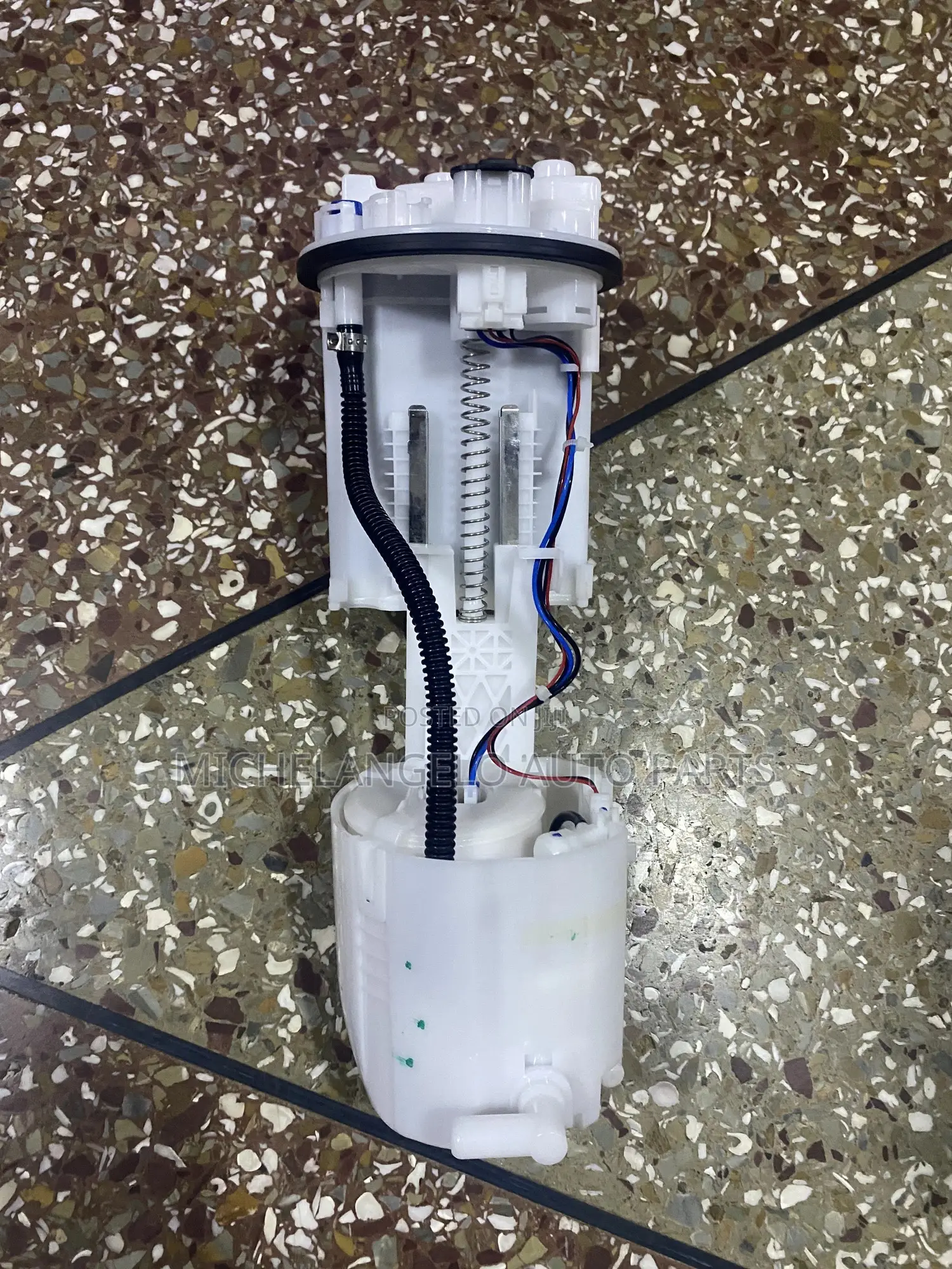 Complete Fuel Pump Toyota Vitz