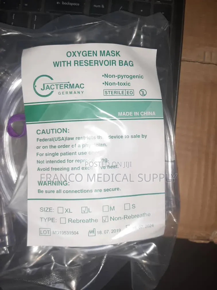 Oxygen Mask With Reservoir Bag