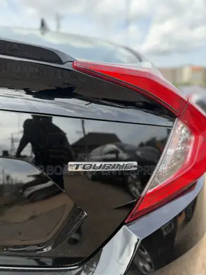 Honda Civic Touring Sedan 2019 Black