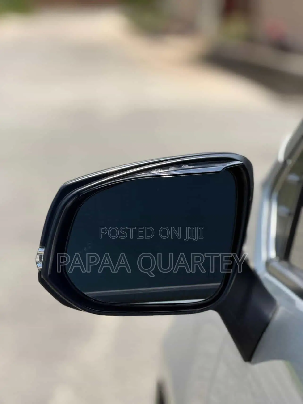Toyota Sienna 2022 Silver