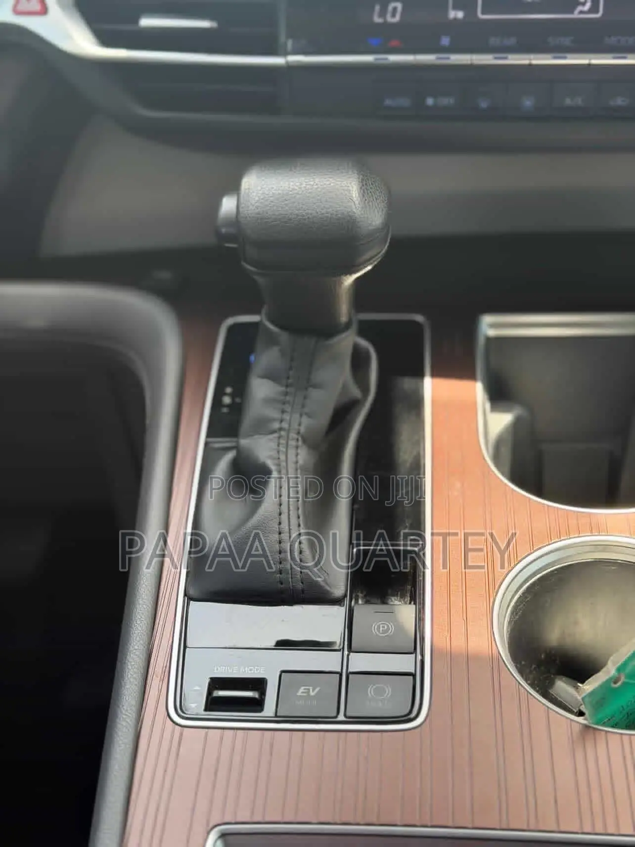 Toyota Sienna 2022 Silver