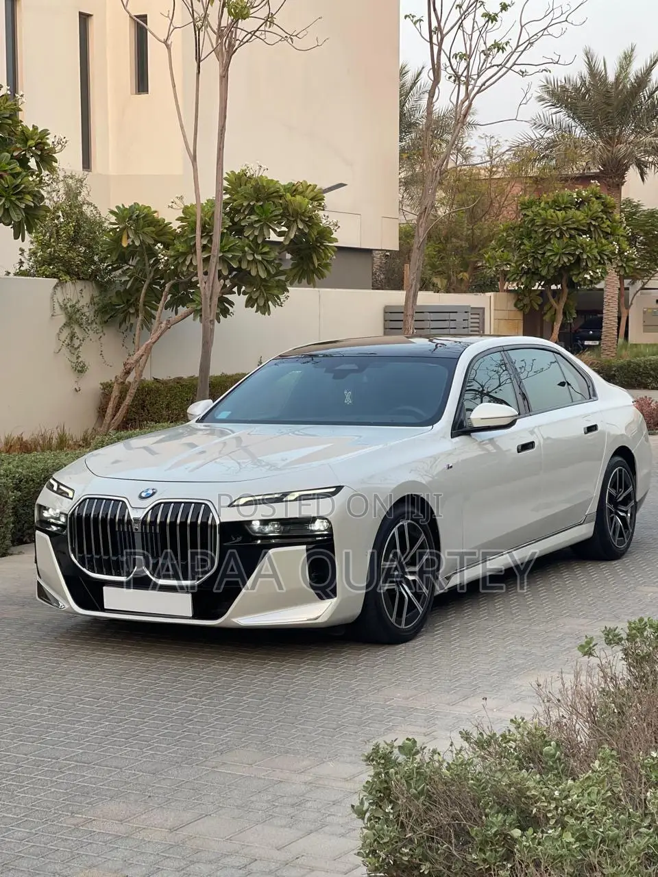 BMW 740 2024 Gray