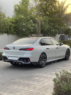 BMW 740 2024 Gray