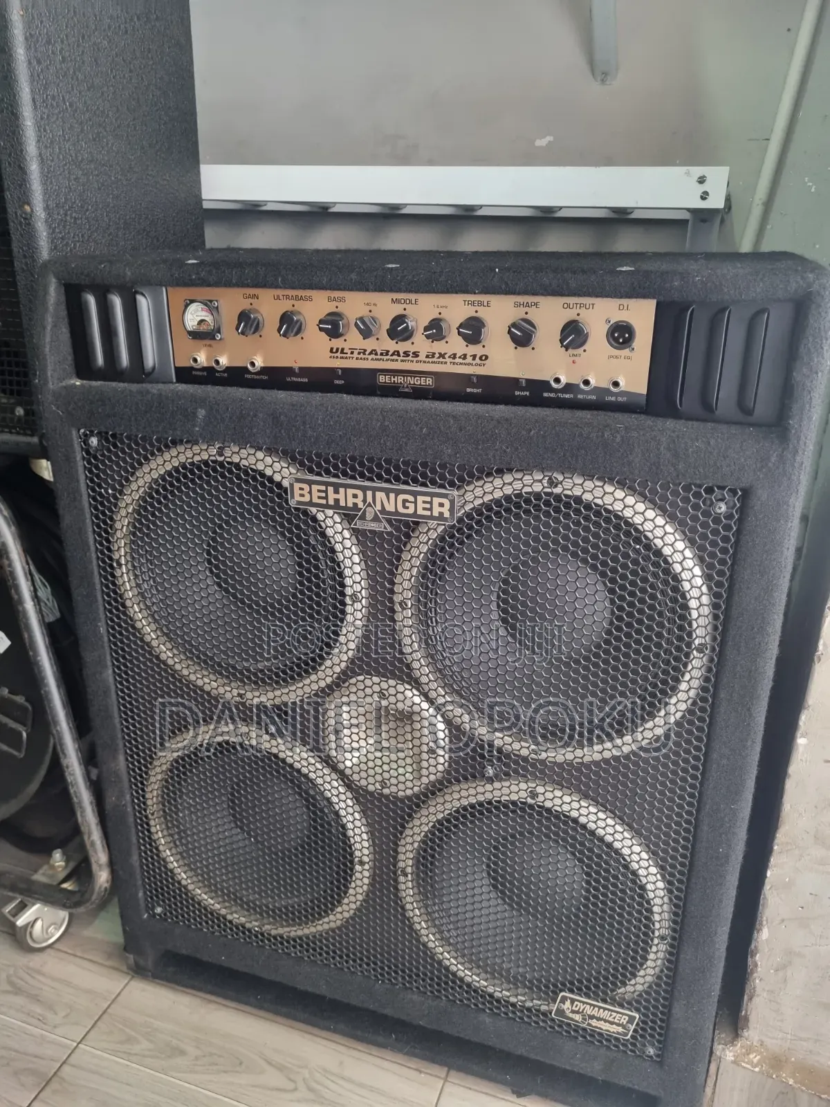 Behring Bass Combo