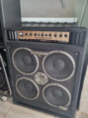 Behring Bass Combo