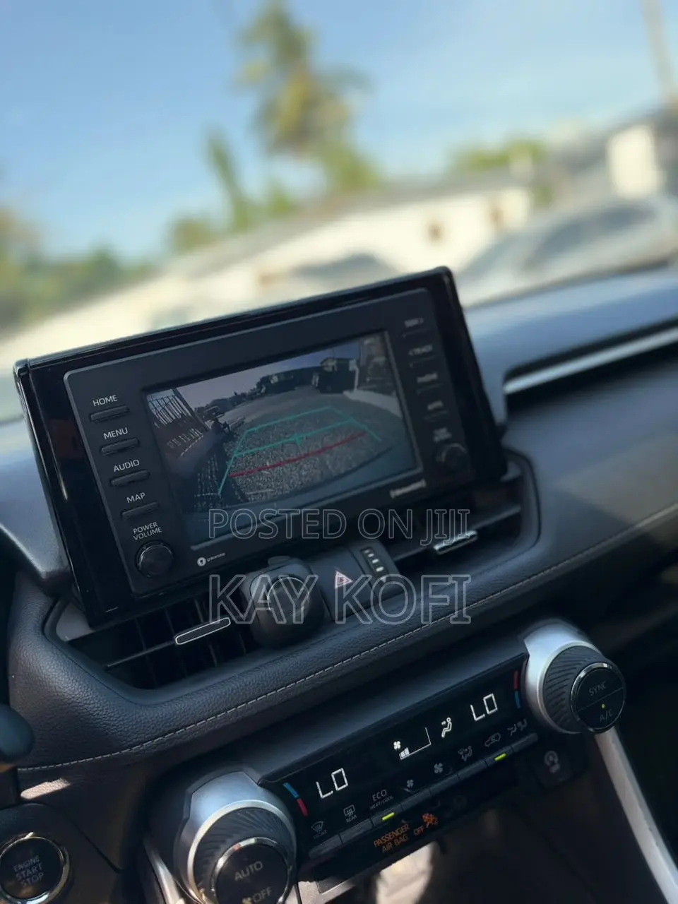 Toyota RAV4 XLE 2022