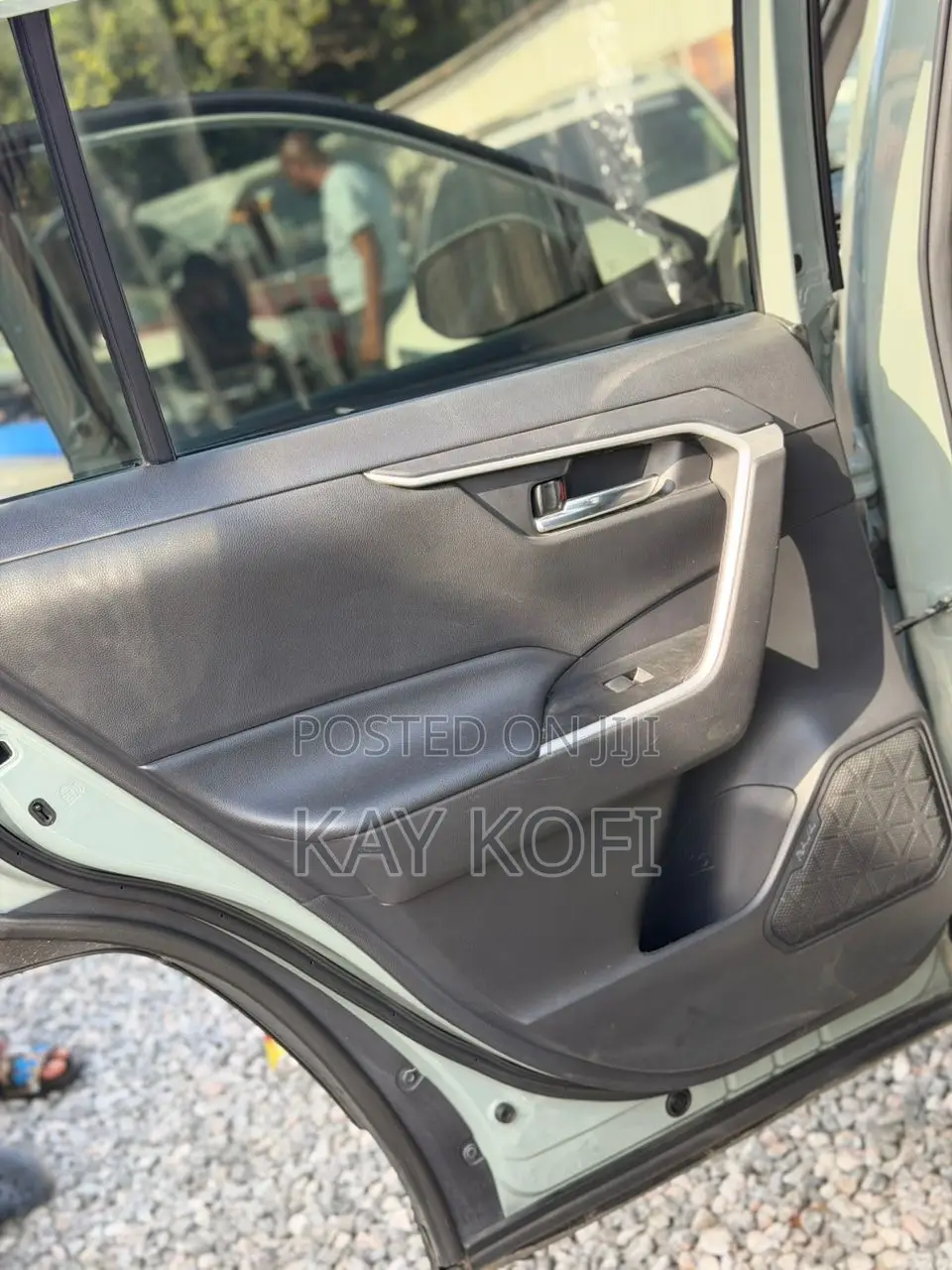 Toyota RAV4 XLE 2022