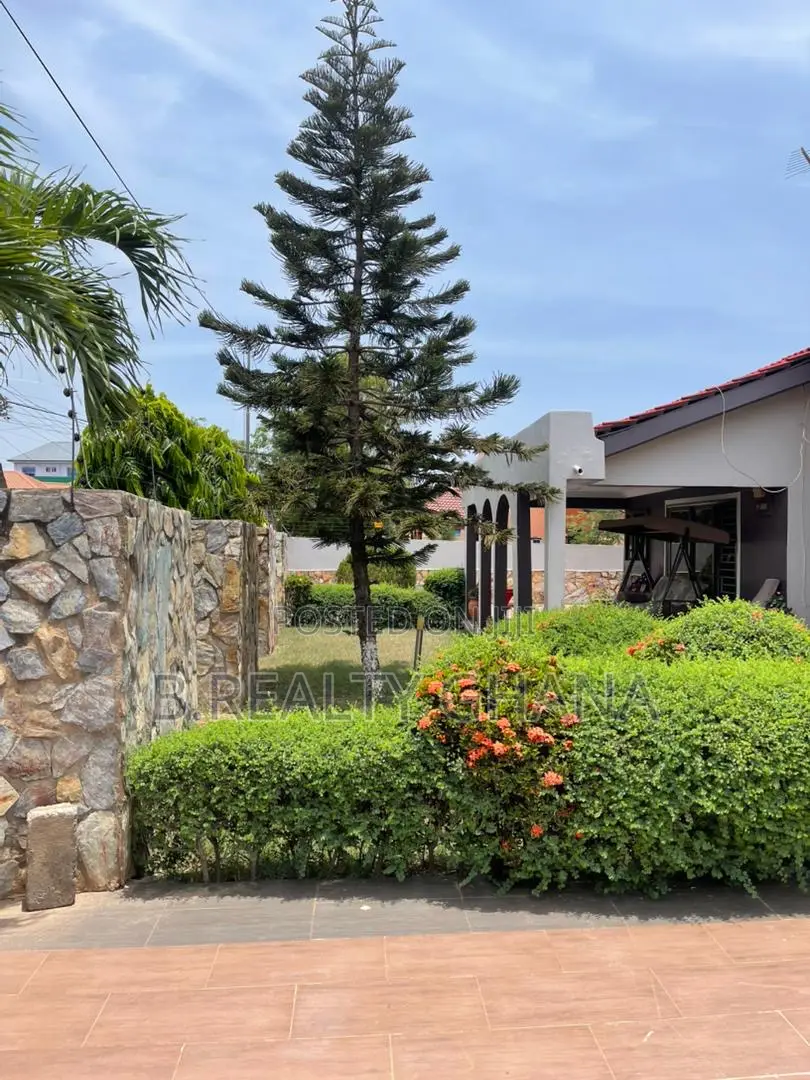4bdrm House in Manet Estate, Spintex for sale