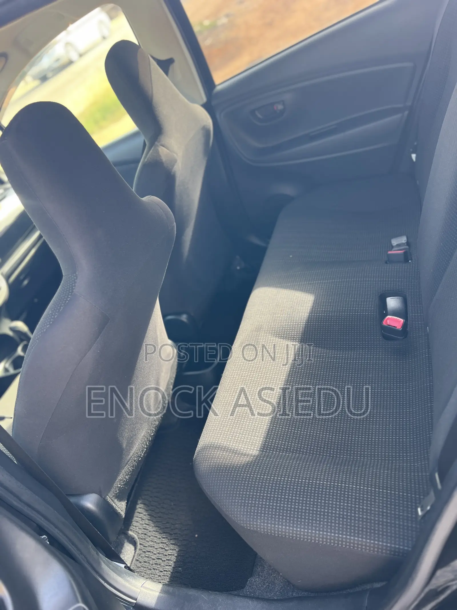 Toyota Vitz 1.3 AWD 3dr 2015 Black