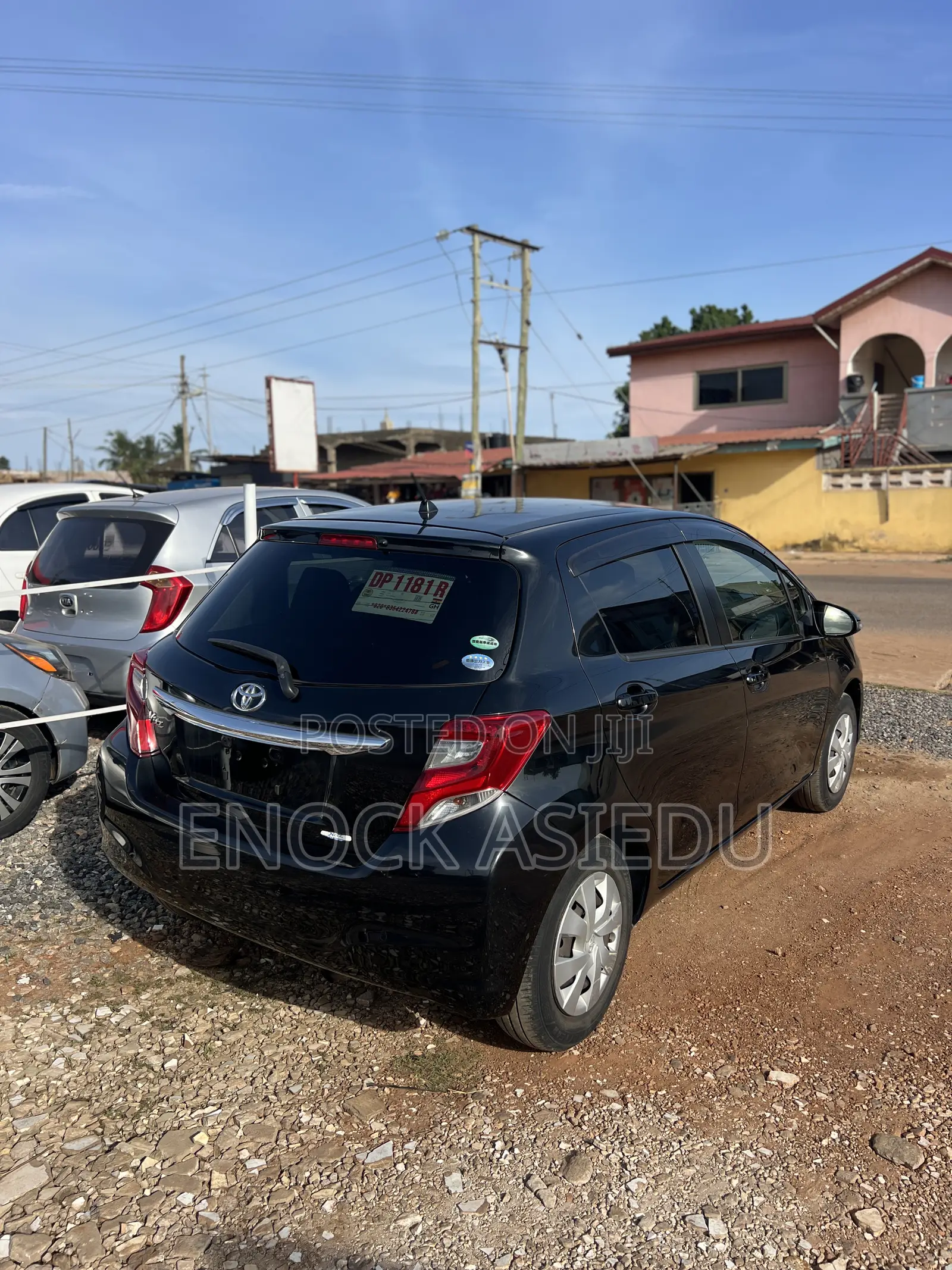 Toyota Vitz 1.3 AWD 3dr 2015 Black