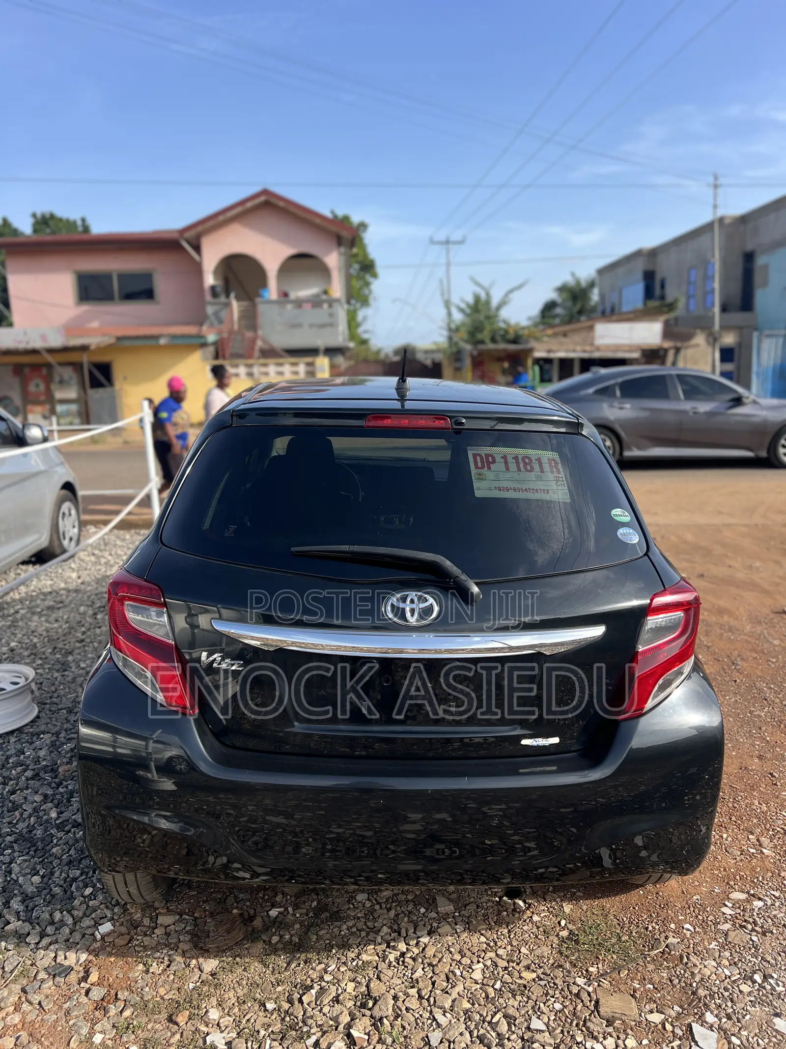 Toyota Vitz 1.3 AWD 3dr 2015 Black