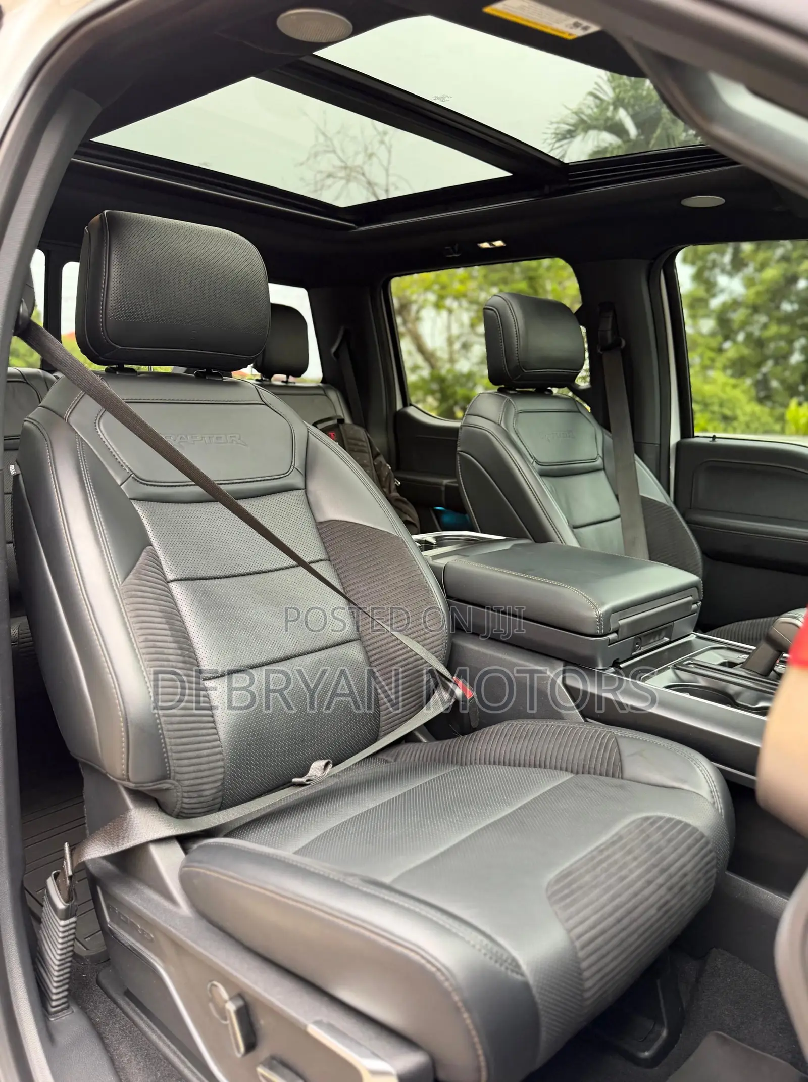 Ford F-150 Raptor 2023 White
