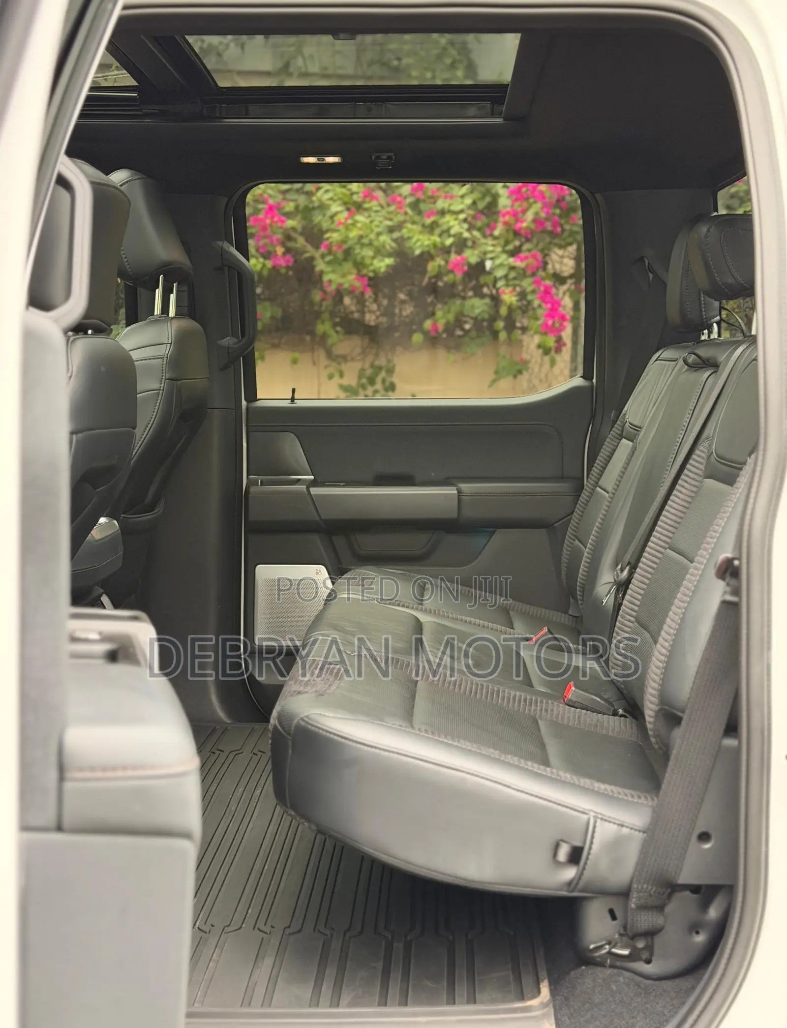 Ford F-150 Raptor 2023 White