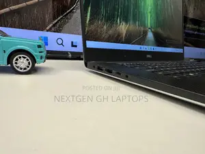 Laptop Dell Precision 15 5520 16GB Intel Core i7 SSD 256GB