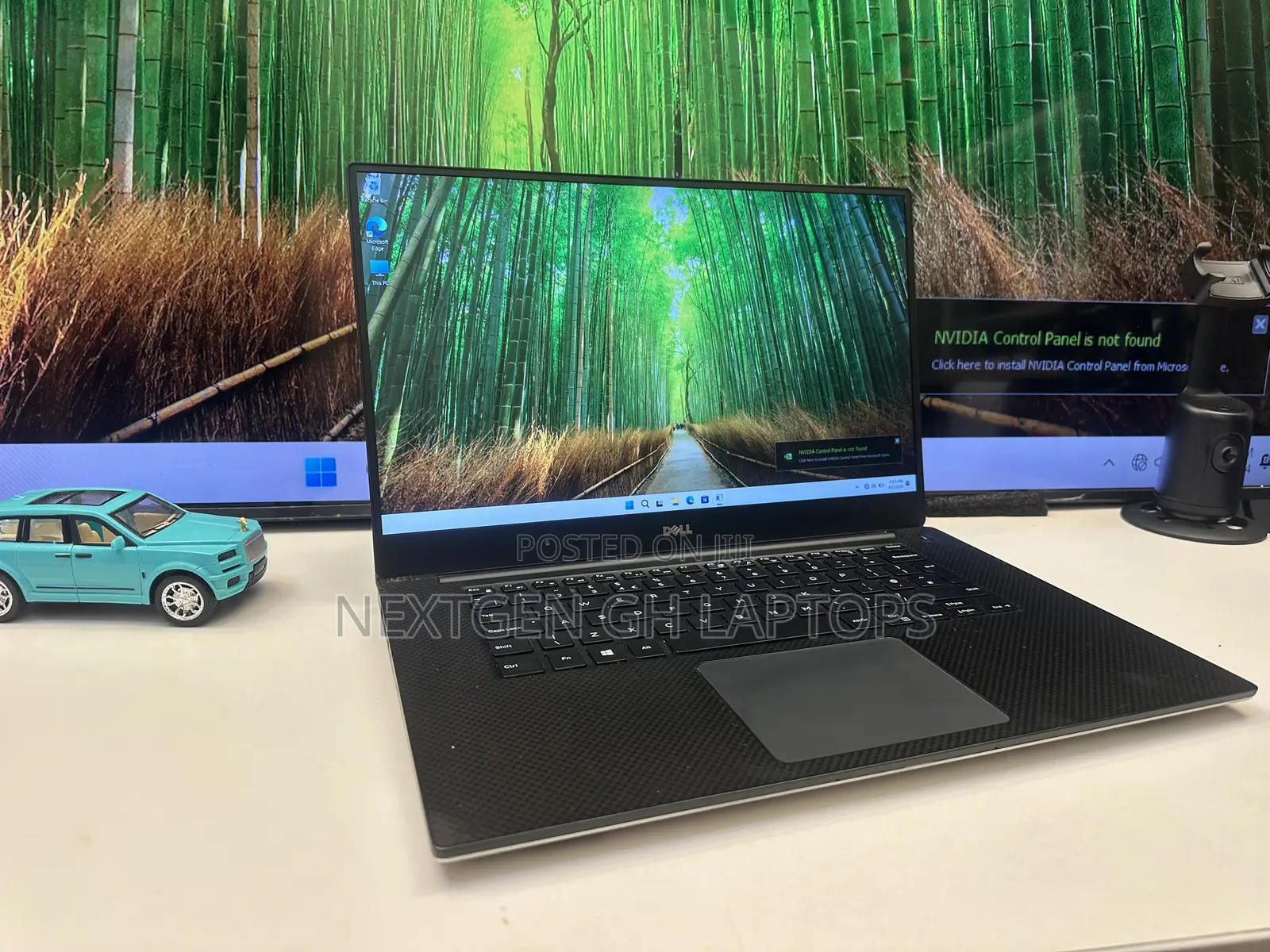 Laptop Dell Precision 15 5520 16GB Intel Core i7 SSD 256GB