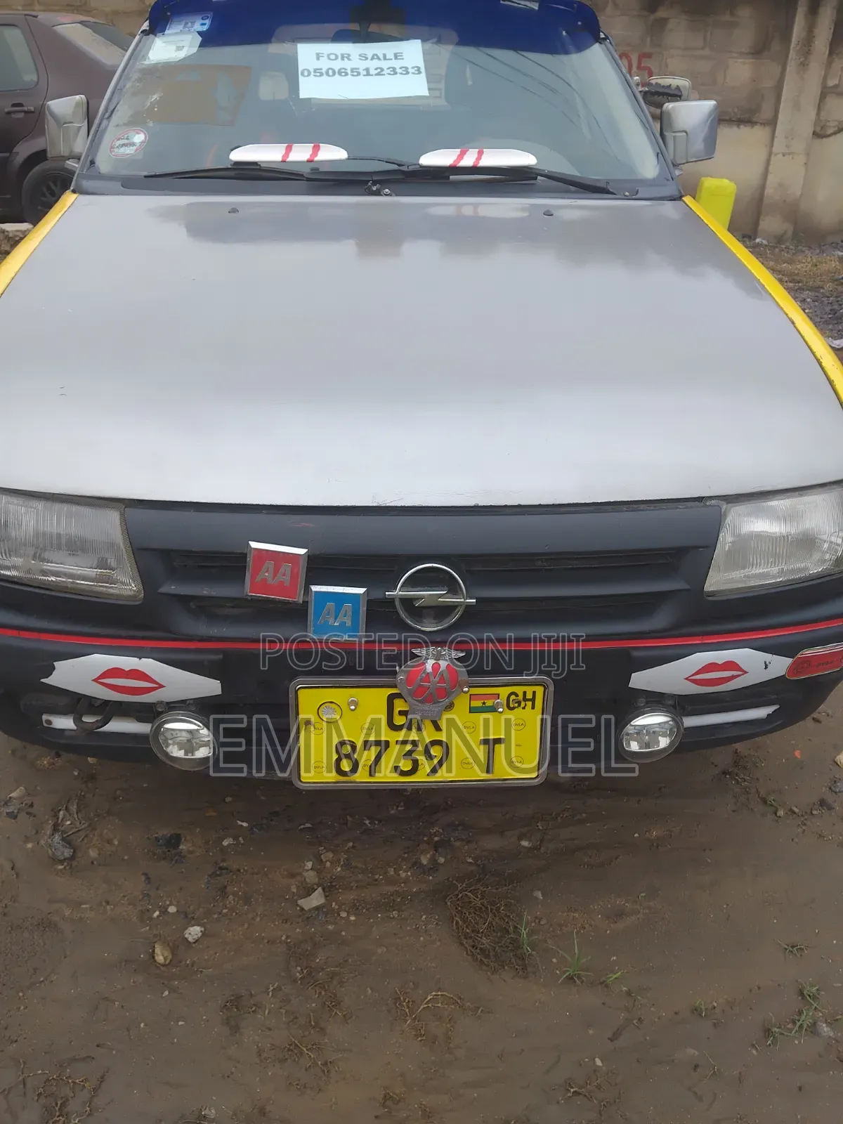 Opel Astra 2000 Yellow