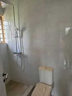 4bdrm House in Pantang Jeleel City, Ga East Municipal for sale