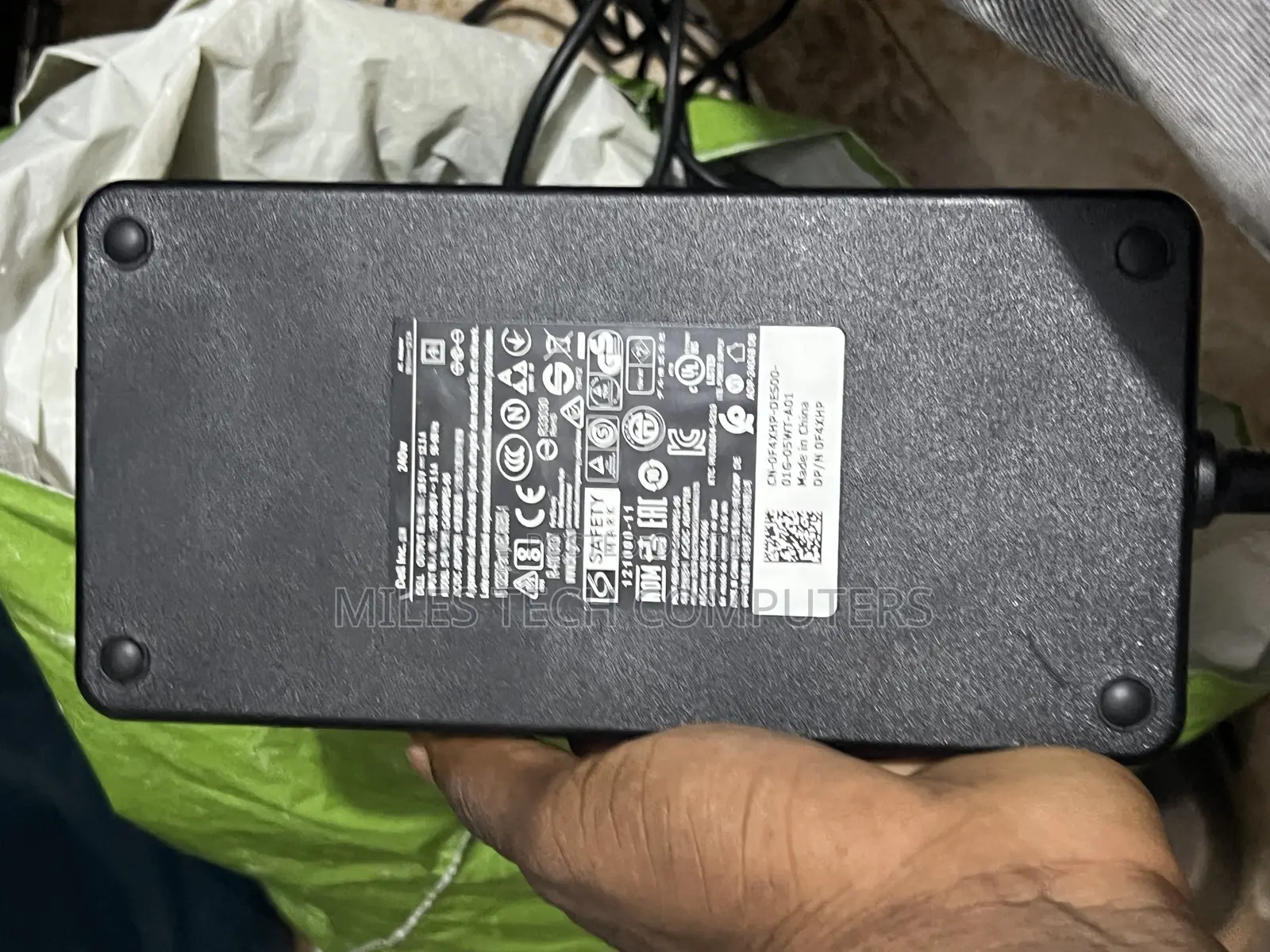 Dell Big Pin 240w