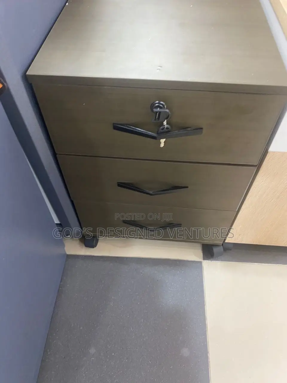 A Well Made Wooden 3 Drawer Cabinet