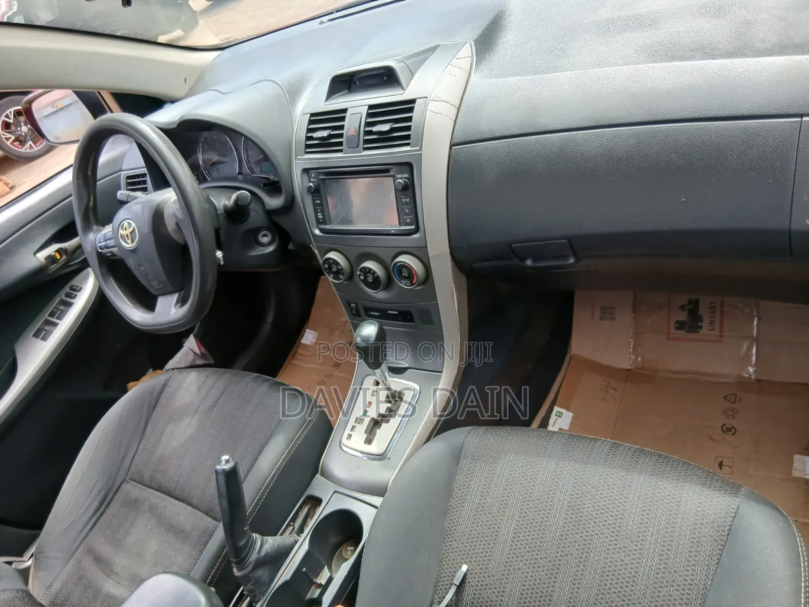 Toyota Corolla 2013 Red
